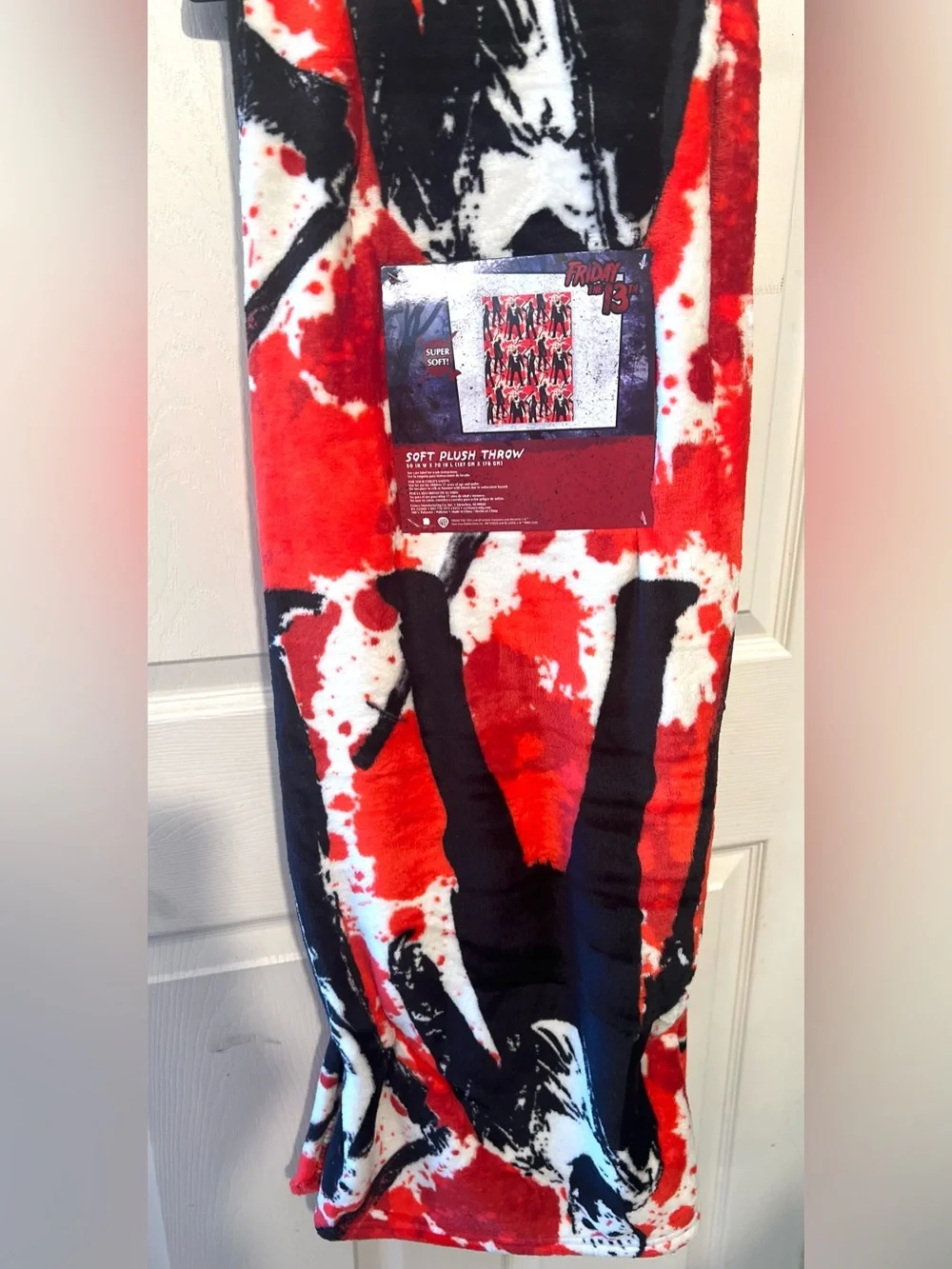 🔪Friday the 13th Jason Voorhees soft plush throw blanket-NWT🔪